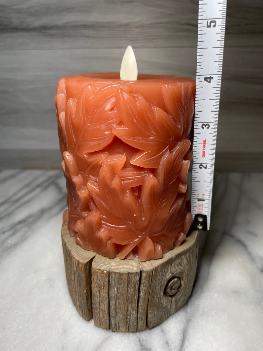 NIB- Luminara Embossed Real Wax Flameless LED Pillar Candle,Leaves, Caramel Cafe - Picture 4 of 9